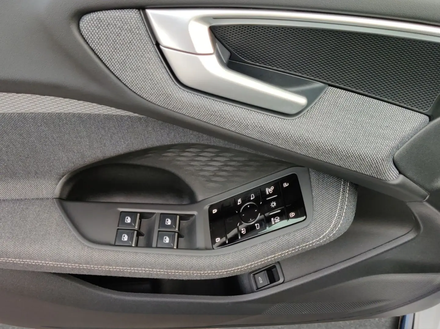 A5 Limousine 35 TFSI S line edition one S tro Ma