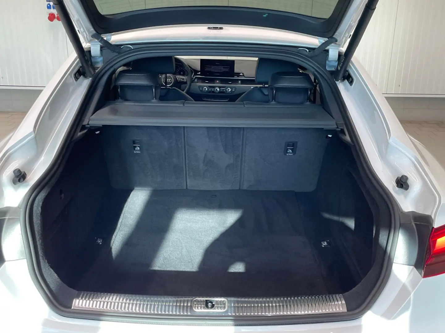 A5 Sportback 40 TDI QUATTRO S-Line NAVI LED AHK