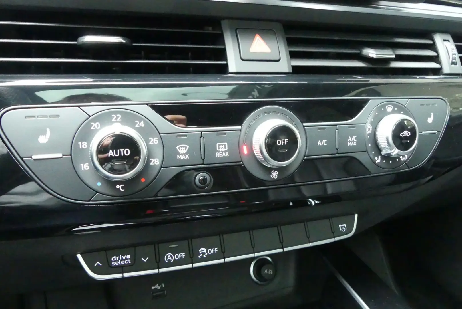 A5 35 TDI S line AHK 20 Zoll Memory Pano LED ACC