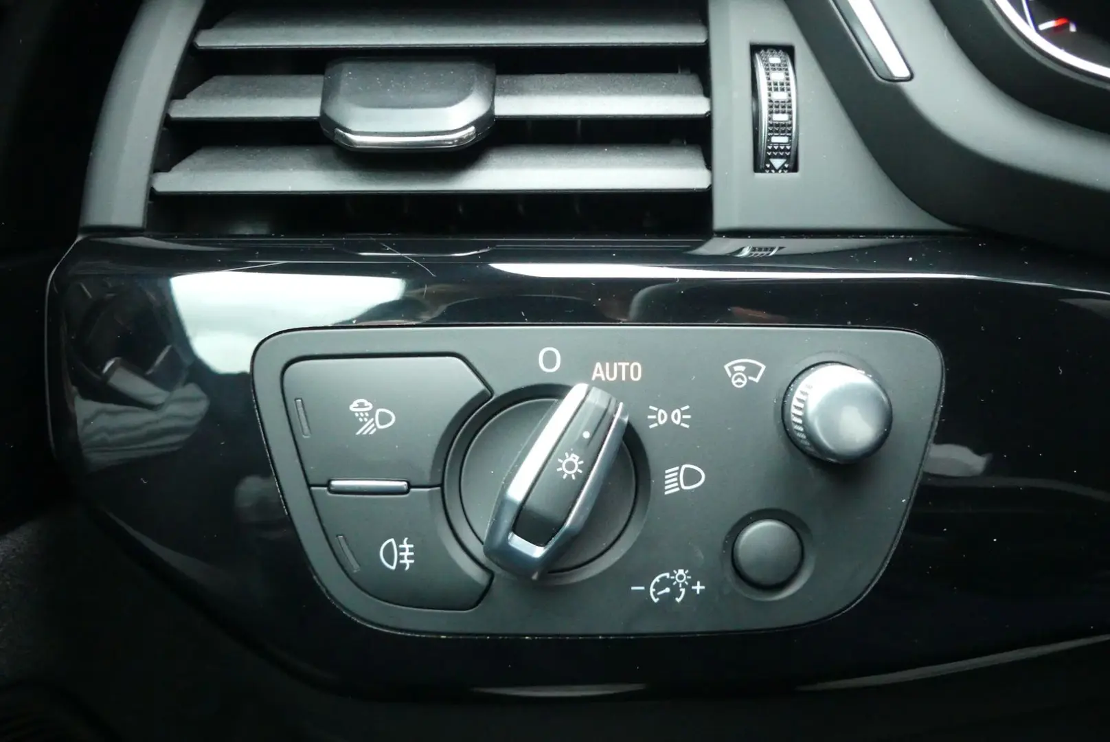 A5 35 TDI S line AHK 20 Zoll Memory Pano LED ACC