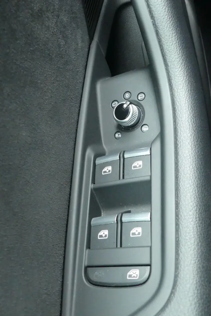 A5 35 TDI S line AHK 20 Zoll Memory Pano LED ACC