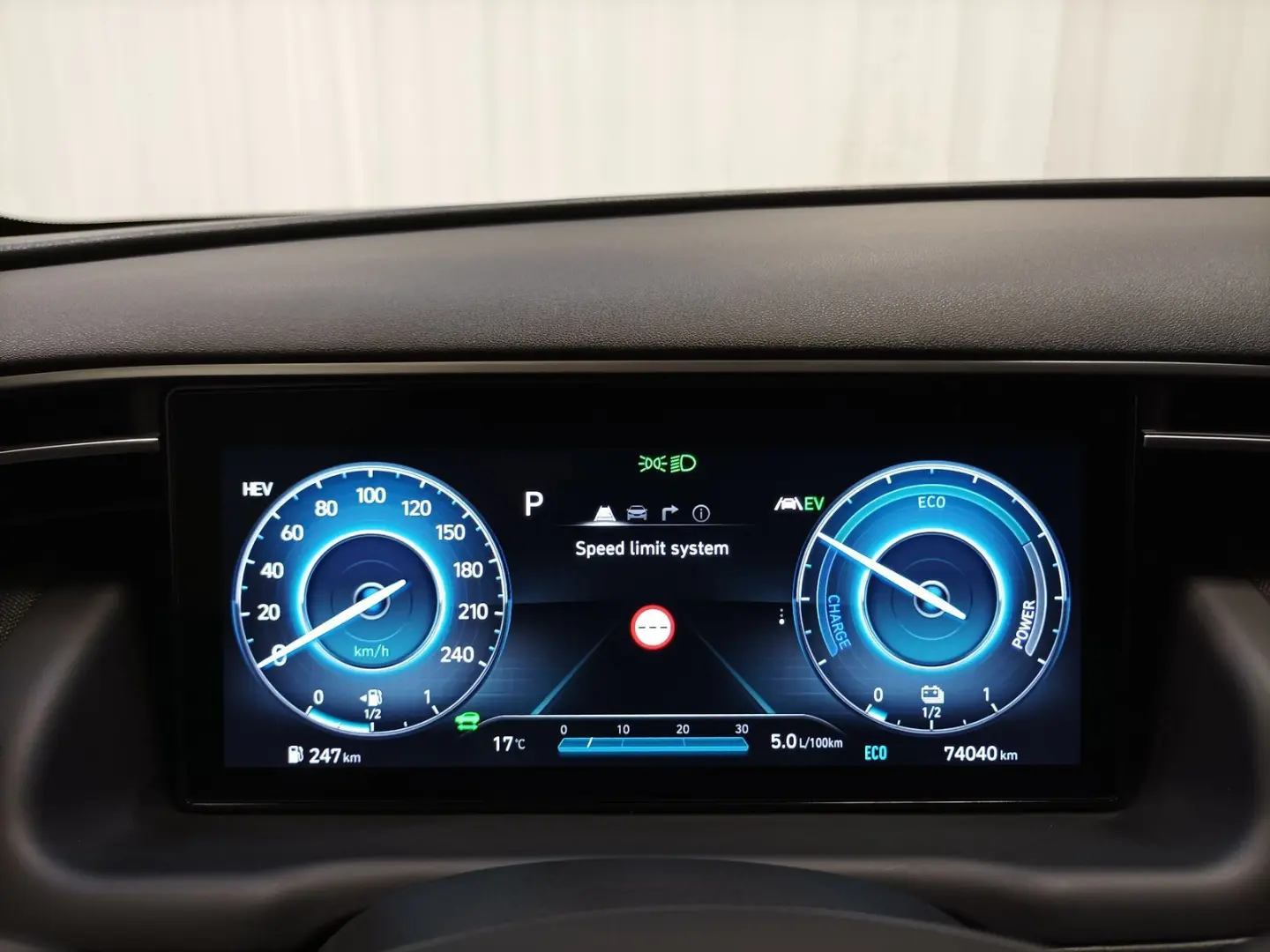 Tucson 1.6 T-GDI Trend 4WD Navi CAM Sitzhzg.