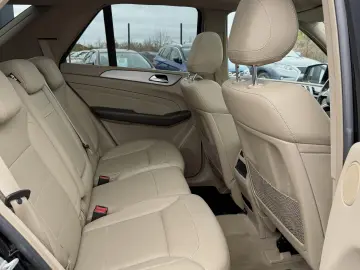 Mercedes-Benz ML 350 BlueTEC 4MATIC 7G-TRONIC