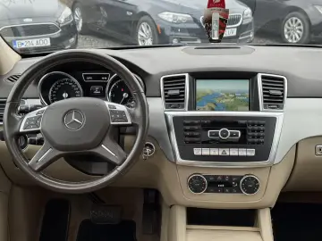 Mercedes-Benz ML 350 BlueTEC 4MATIC 7G-TRONIC