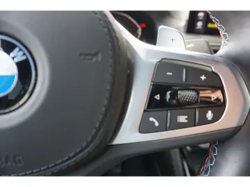 X4 M40 d M SPORT HUD AHK 360 KAMERA ACC HARMAN K