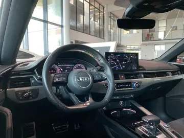 A5 45 TDI quattro edition one S-line Matrix ACC