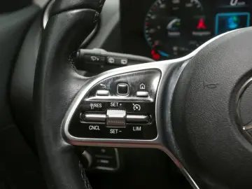 GLA 200 Progressive MBUXNavi Kamera Easy-Pack