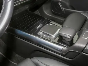 GLA 200 Progressive MBUXNavi Kamera Easy-Pack