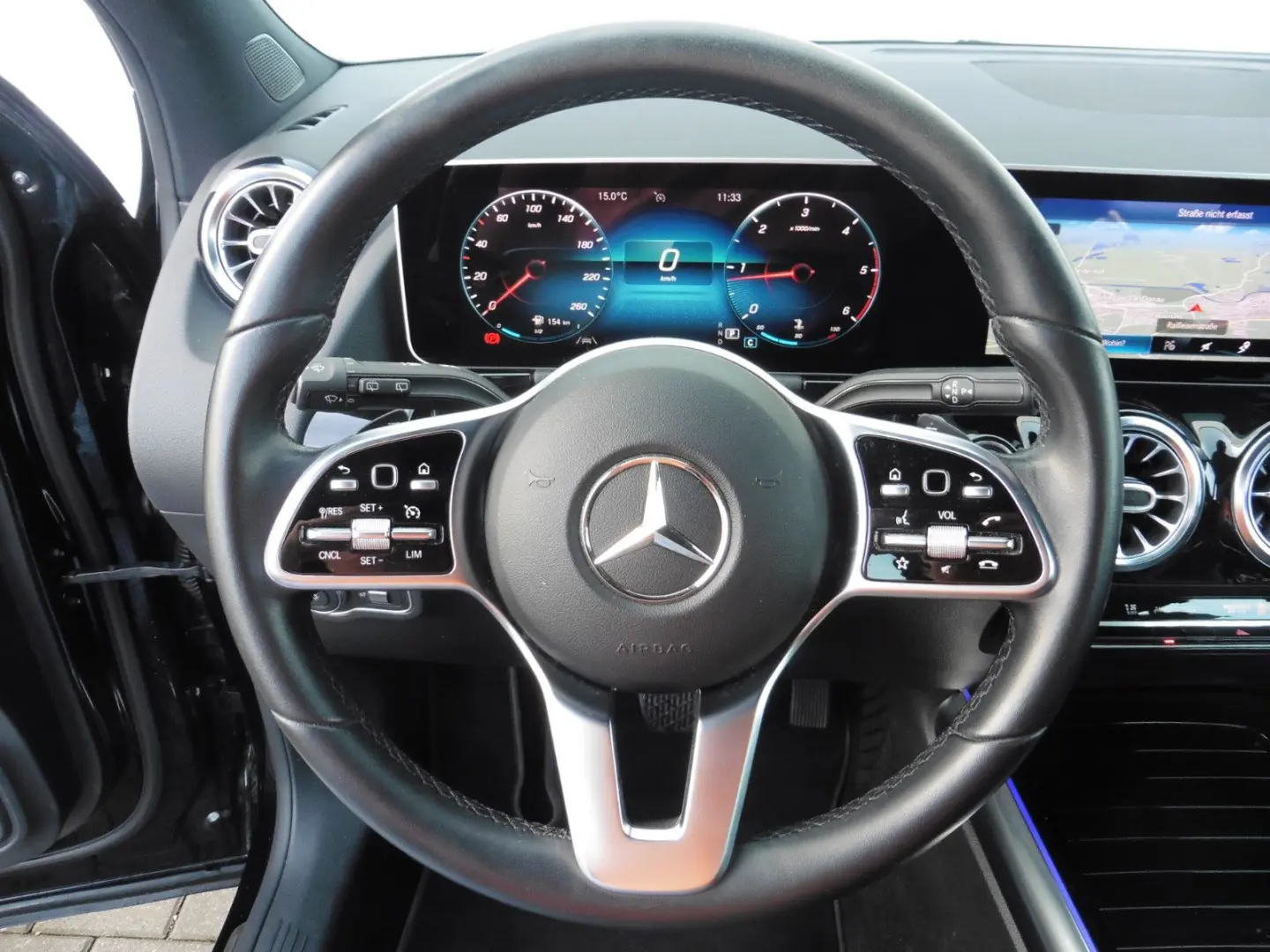 GLA 200 d DCT WIDE LED Navi Kamera 18  1-Hand