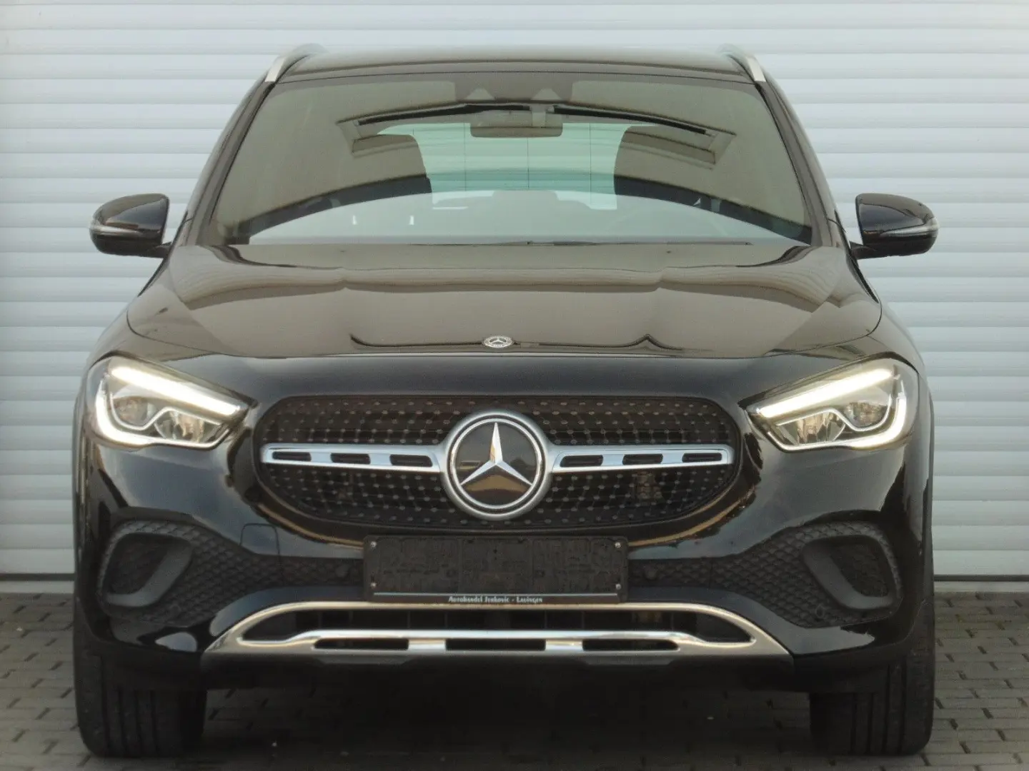 GLA 200 d DCT WIDE LED Navi Kamera 18  1-Hand