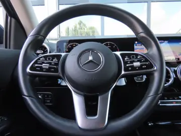 GLA 200 d Autom. Leder Navigation Memory