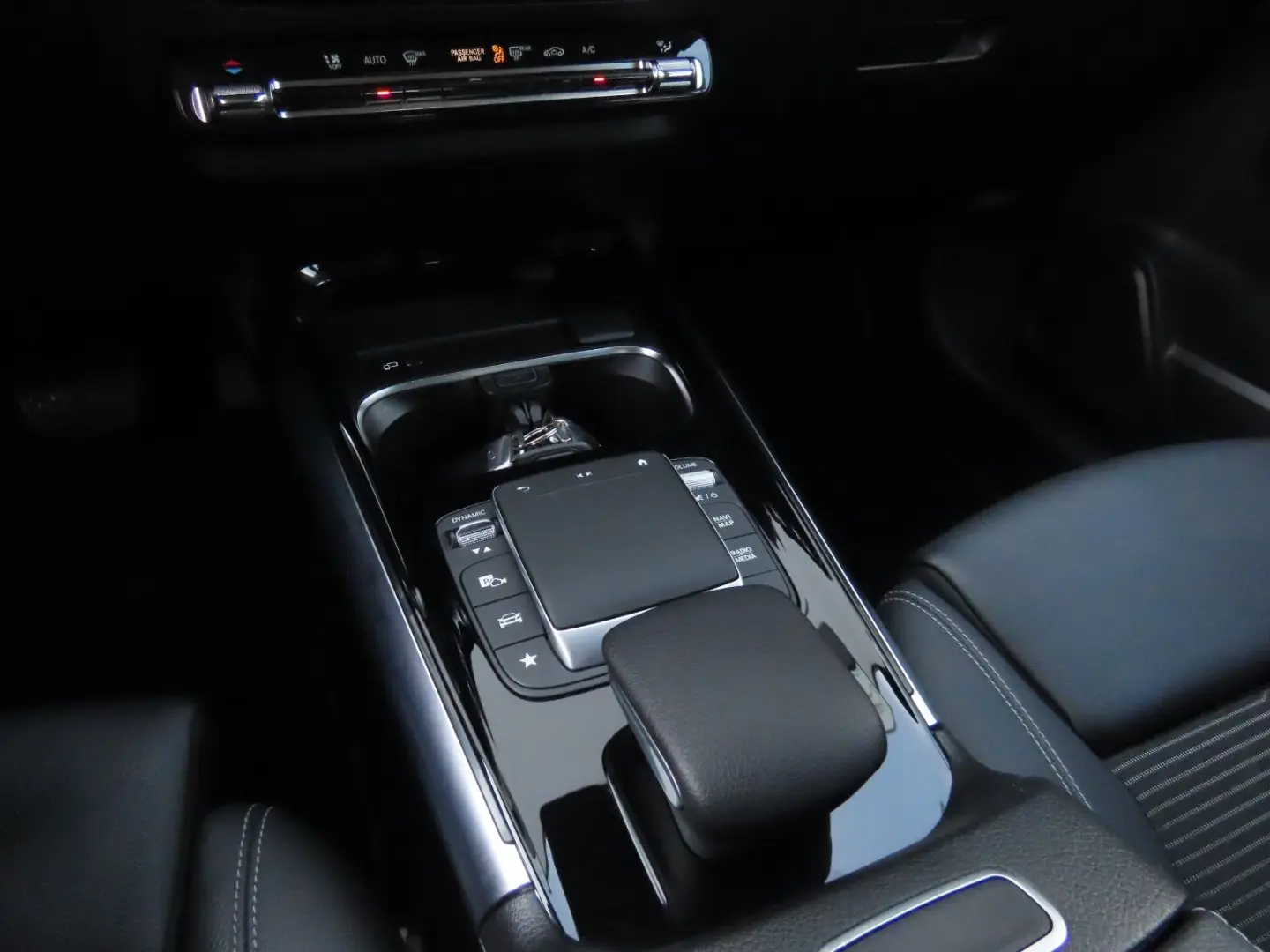 GLA 200 d Autom. Leder Navigation Memory