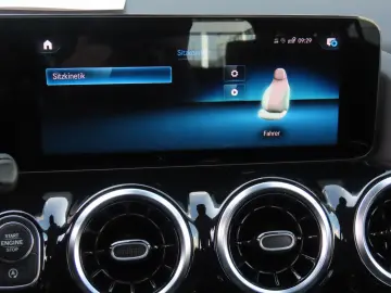 GLA 200 d Autom. Leder Navigation Memory