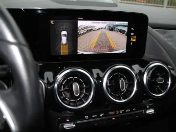 GLA 200 LED MBUX-Widescreen Spurhalte Pano AHK