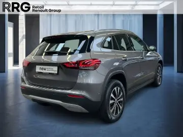 GLA 180 d STYLE AUTOMATIK LED NAVI KAMERA