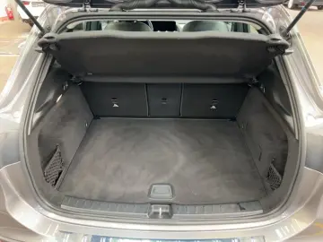 GLA 180 d STYLE AUTOMATIK LED NAVI KAMERA