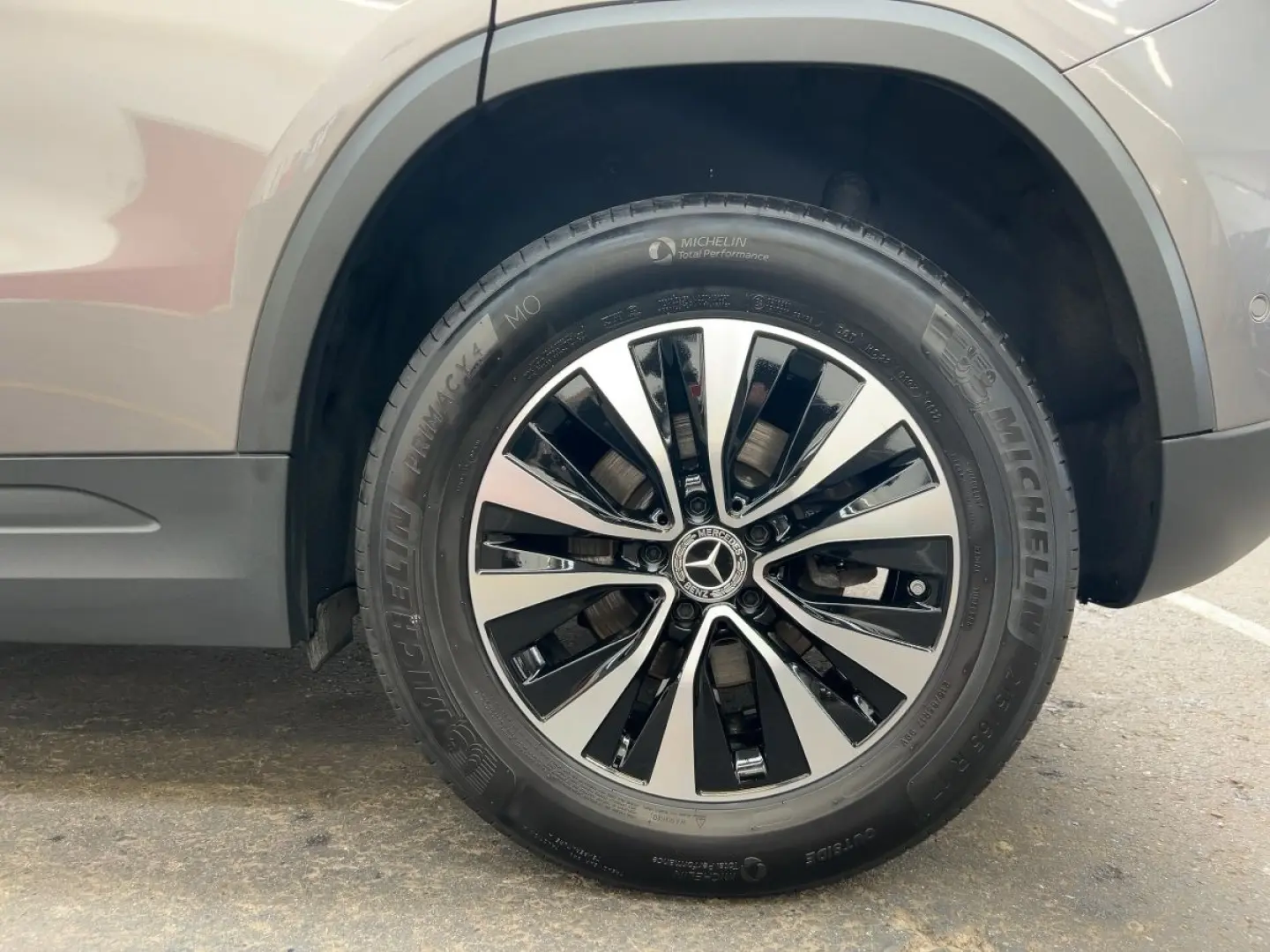 GLA 180 d STYLE AUTOMATIK LED NAVI KAMERA