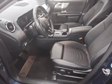 GLA 250 e Style T-Leder Navi Multibeam 360  RfK