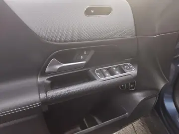 GLA 250 e Style T-Leder Navi Multibeam 360  RfK