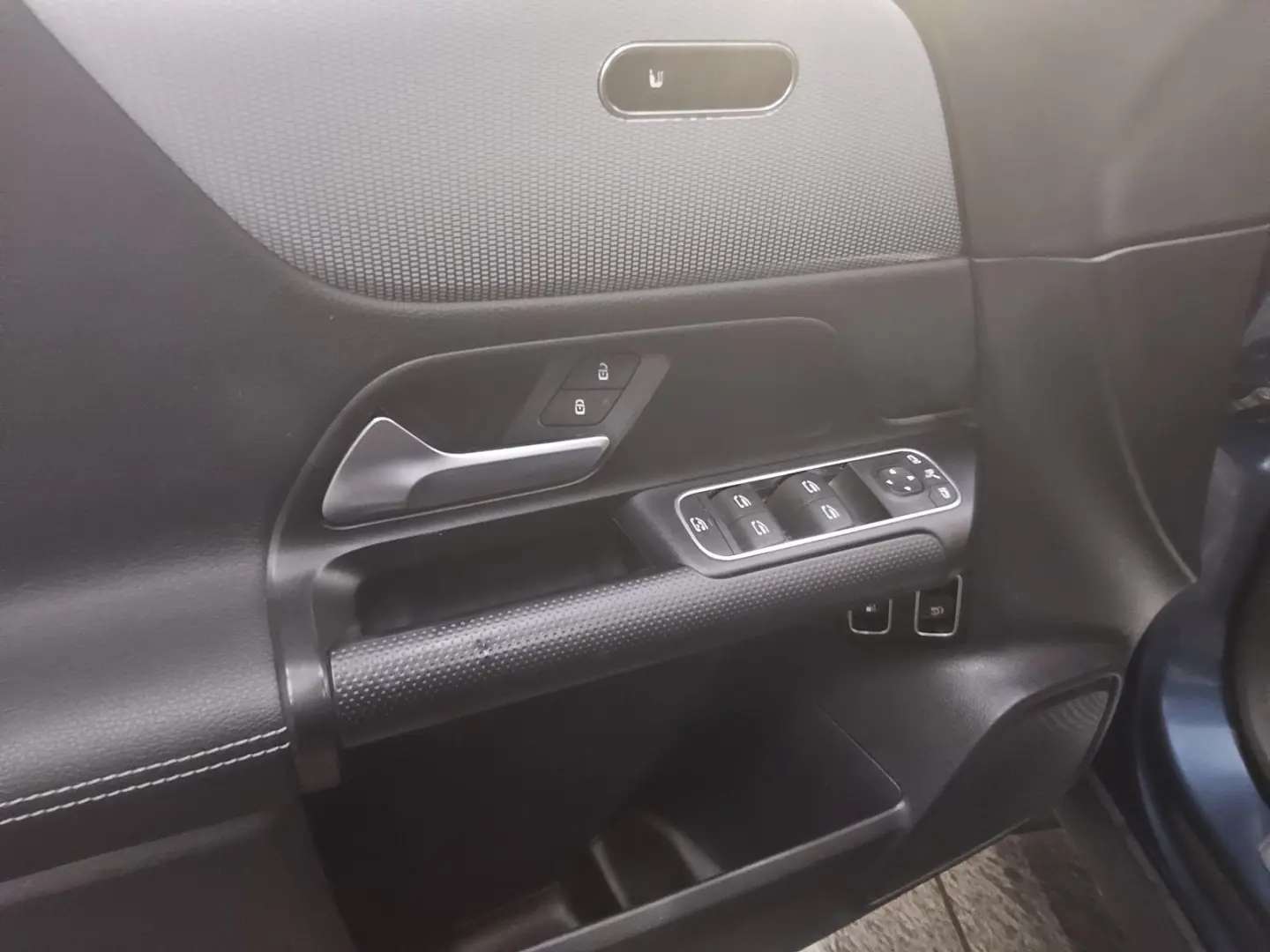 GLA 250 e Style T-Leder Navi Multibeam 360  RfK