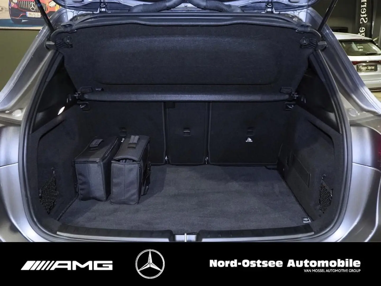 GLA 250 e PROGRESSIVE PARKPAKT LED DAB NAVI SITZ