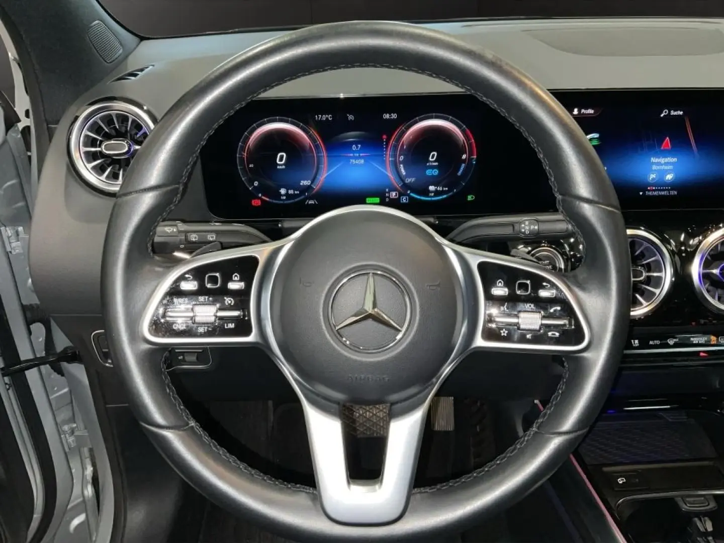 GLA 250 e PROGRESSIVE SPURPAKET PARKASSIST SHZ