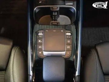 GLA 200 d 8G-DCT  1.Hd. PANO NIGHT RFK DISTR.