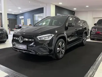 GLA 250 e  DIST KAMERA NIGHT SITZHEIZUNG