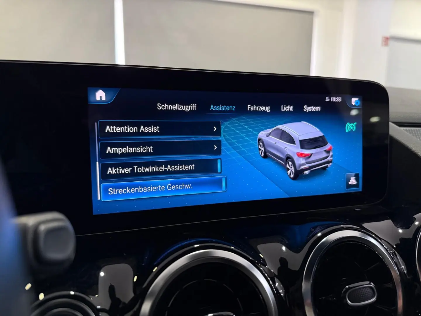 GLA 250 e  DIST KAMERA NIGHT SITZHEIZUNG