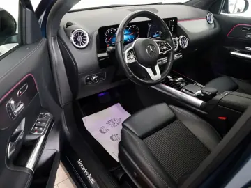 GLA 200d Style  4Matic NAVI LED T.Leder Pano