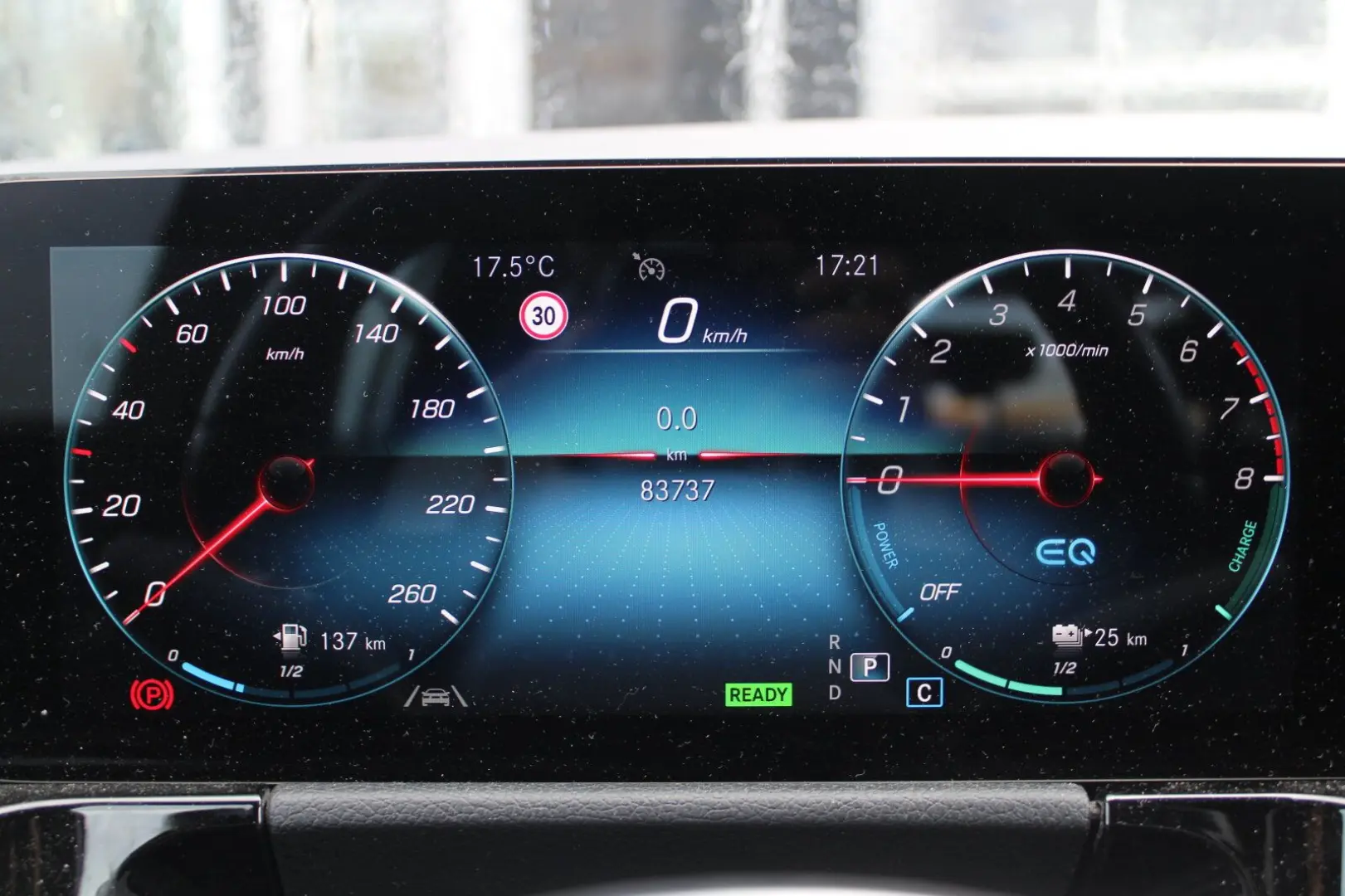 GLA 250 e Style  AHK LED KAMERA NAVI AMBIENTEB.