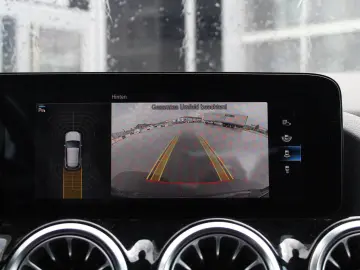 GLA 250 e Style  AHK LED KAMERA NAVI AMBIENTEB.