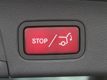 GLA 250 e Style  AHK LED KAMERA NAVI AMBIENTEB.