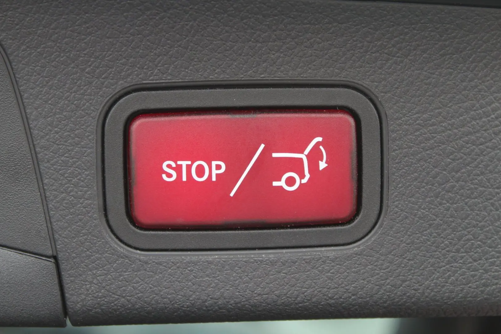 GLA 250 e Style  AHK LED KAMERA NAVI AMBIENTEB.