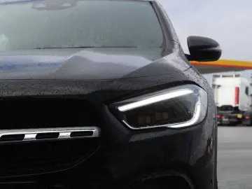 GLA 250 e Style  AHK LED KAMERA NAVI AMBIENTEB.