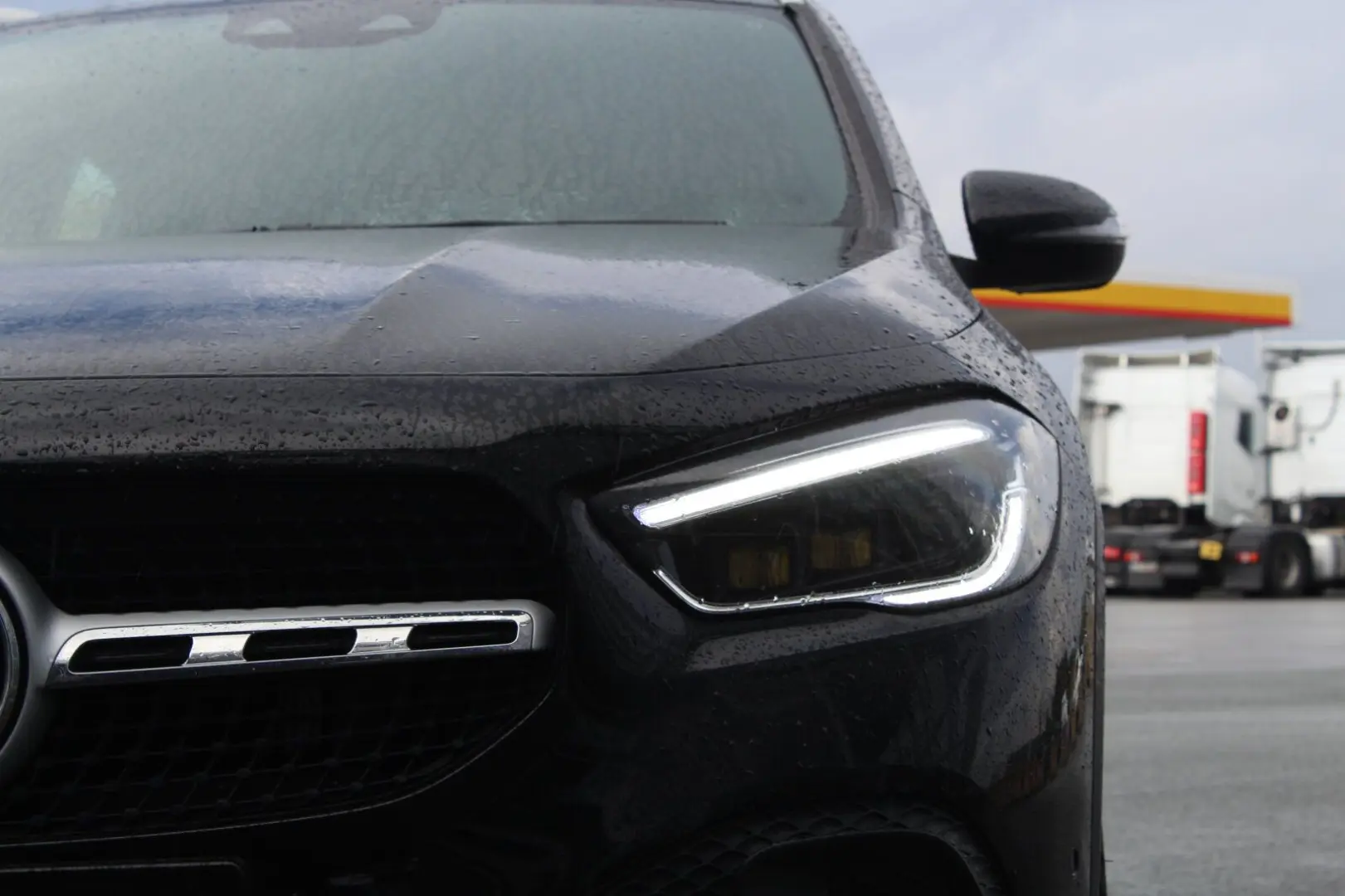 GLA 250 e Style  AHK LED KAMERA NAVI AMBIENTEB.