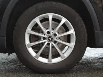 GLA 250 e Style  AHK LED KAMERA NAVI AMBIENTEB.