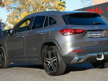 GLA 250 e PROGRESSIVE HUD ACC AHK