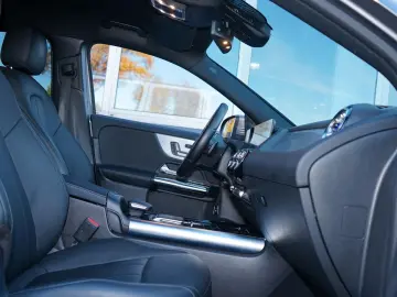 GLA 250 e PROGRESSIVE HUD ACC AHK