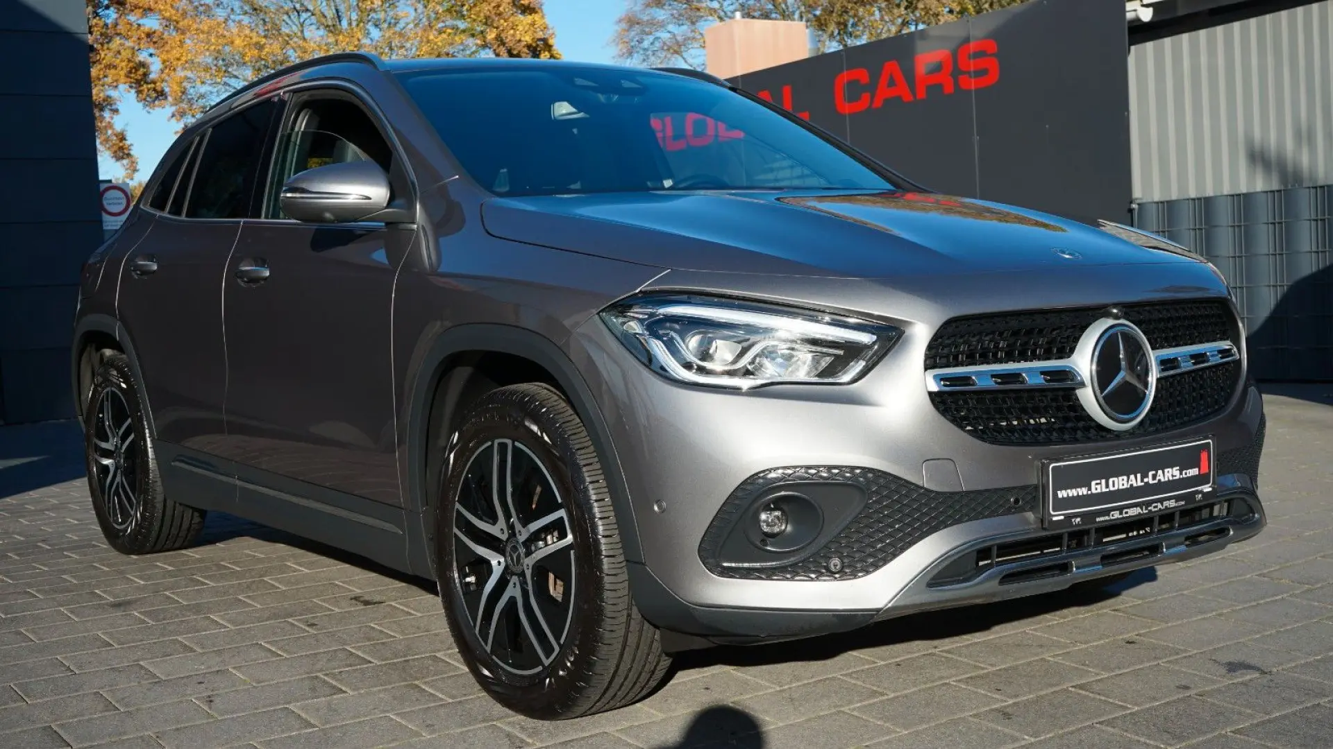 GLA 250 e PROGRESSIVE HUD ACC AHK