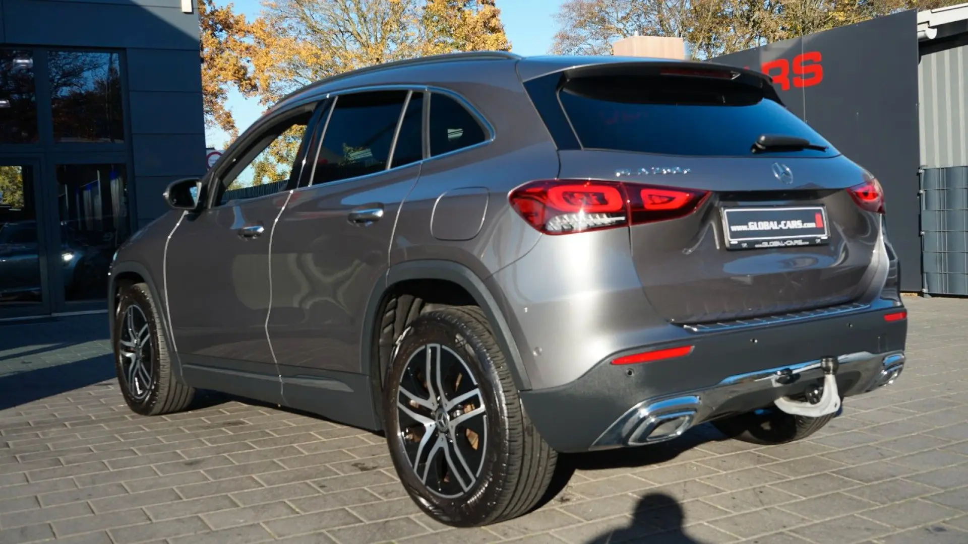 GLA 250 e PROGRESSIVE HUD ACC AHK