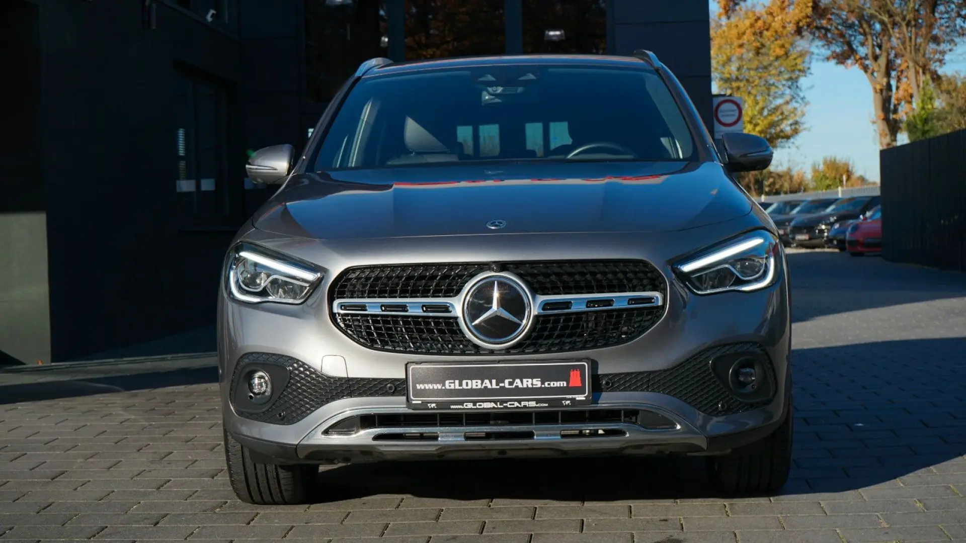 GLA 250 e PROGRESSIVE HUD ACC AHK