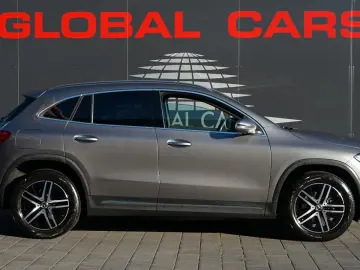 GLA 250 e PROGRESSIVE HUD ACC AHK