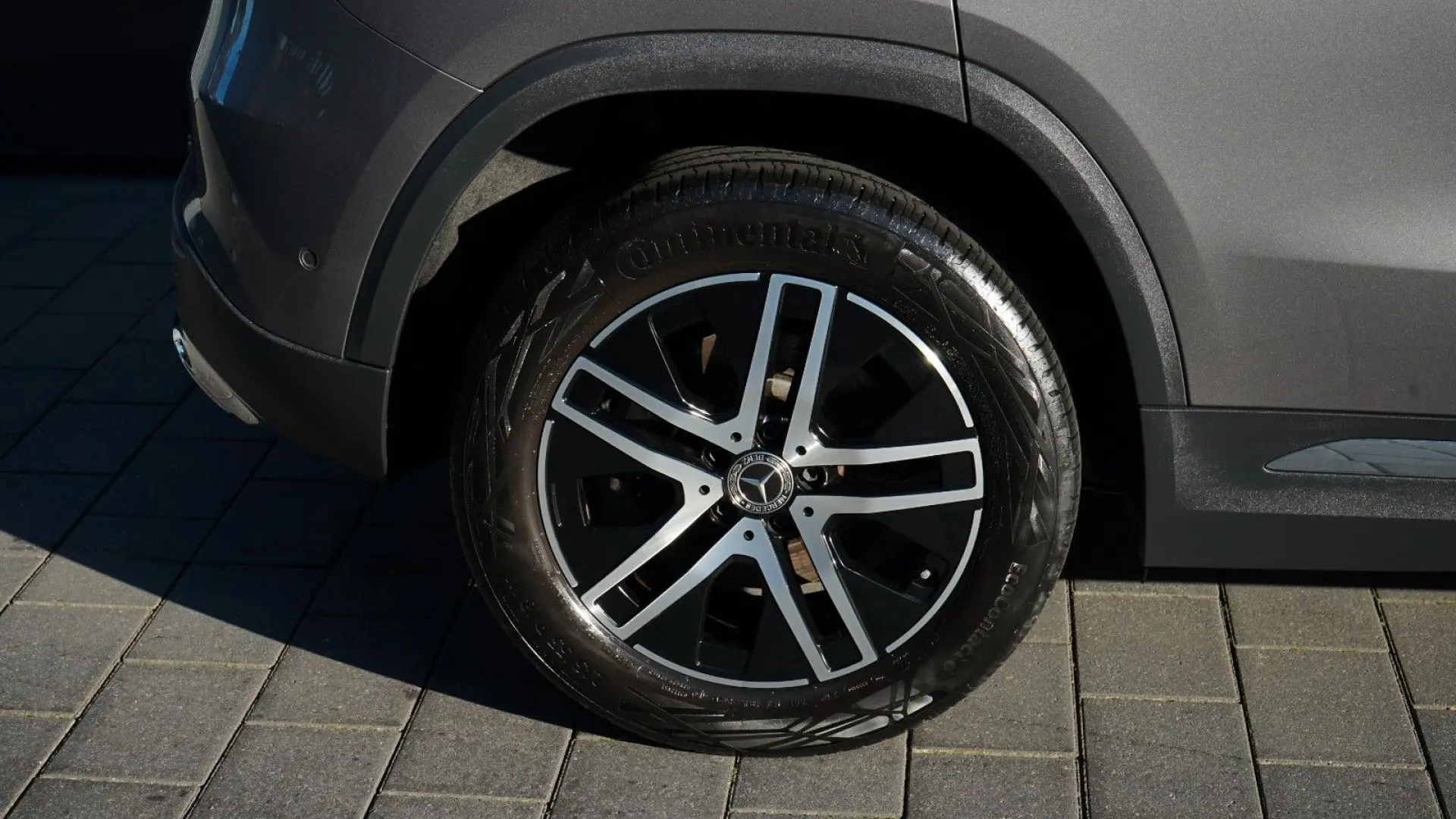 GLA 250 e PROGRESSIVE HUD ACC AHK