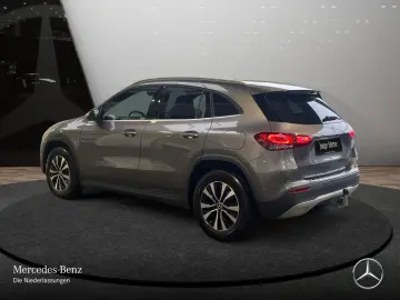 GLA 200 d Style MBeam AHK Kamera Voldig AugmReal