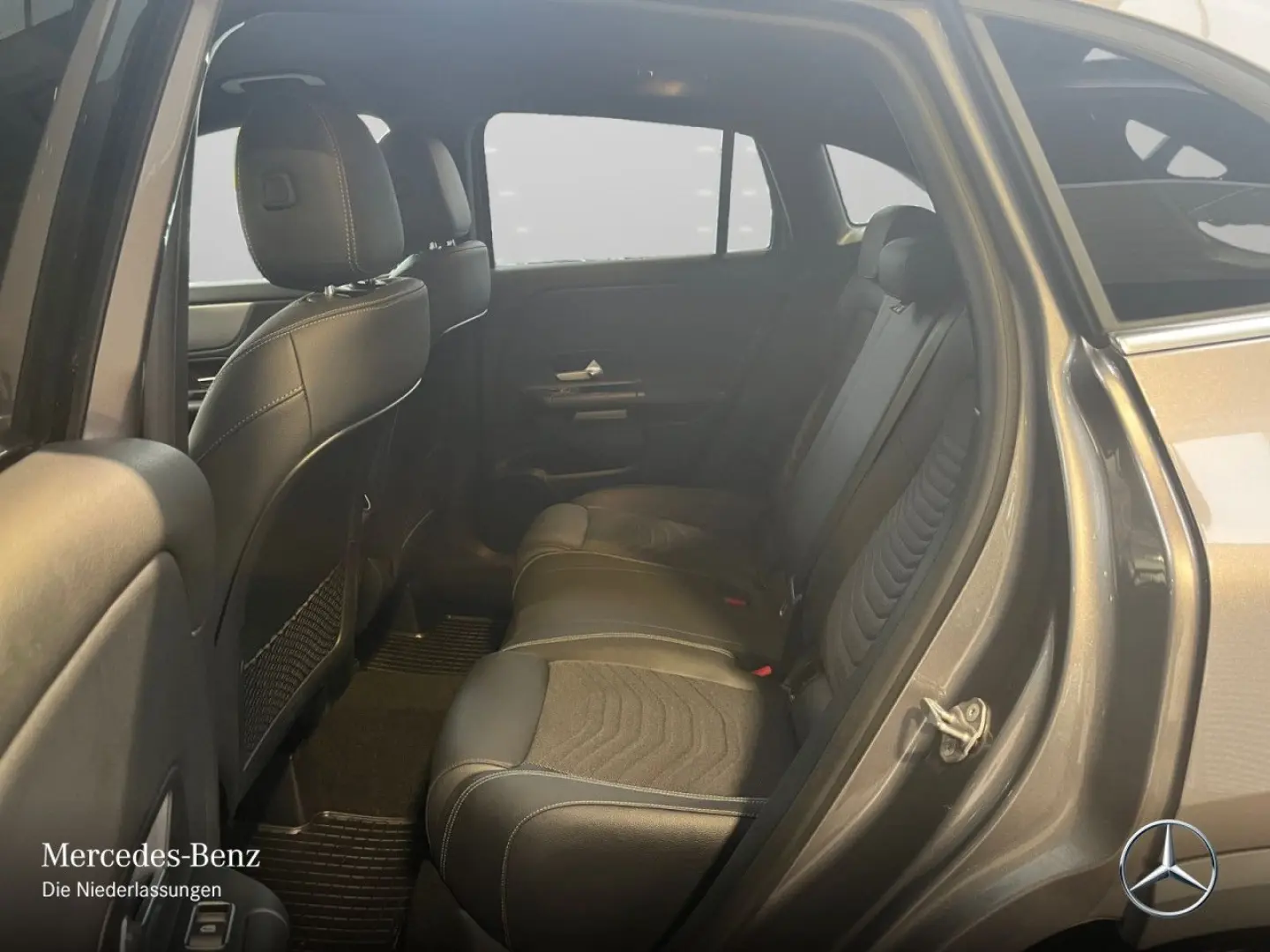 GLA 200 d Style MBeam AHK Kamera Voldig AugmReal