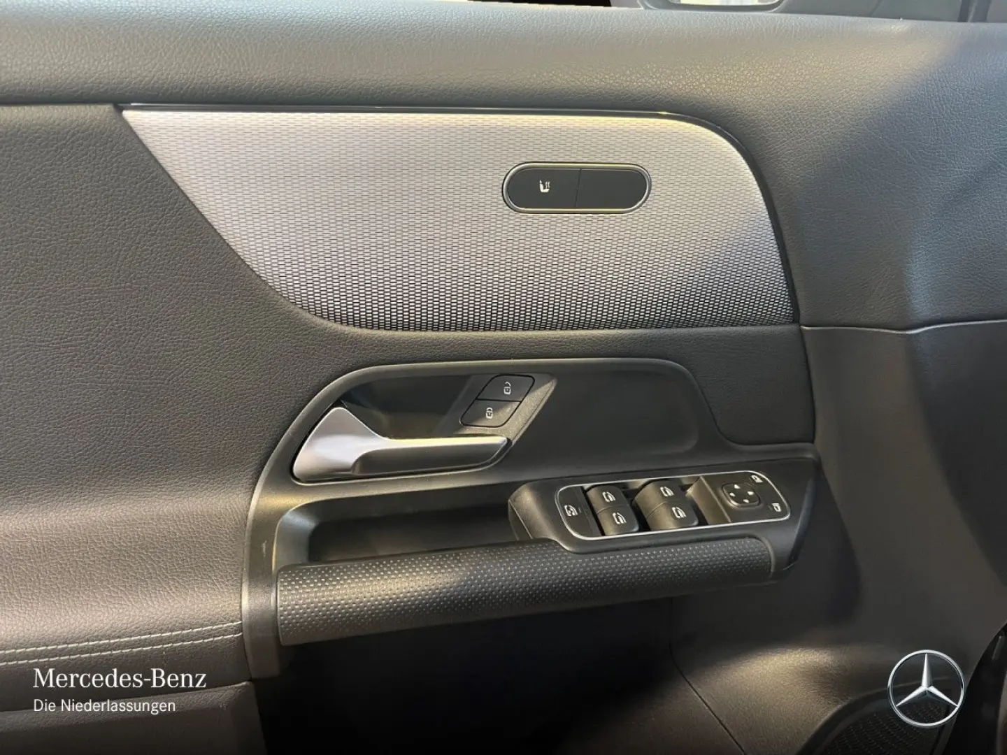 GLA 200 d Style MBeam AHK Kamera Voldig AugmReal