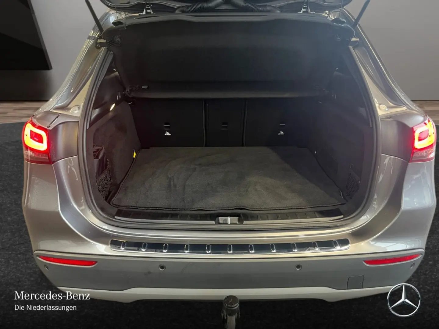 GLA 200 d Style MBeam AHK Kamera Voldig AugmReal