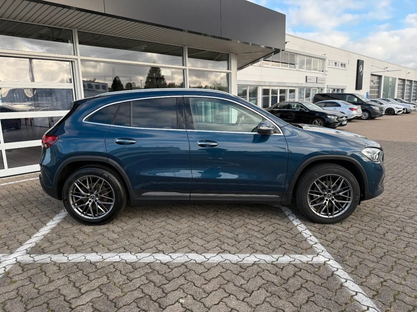 GLA 200 Keyless-Go Panorama Rückfahrkamera