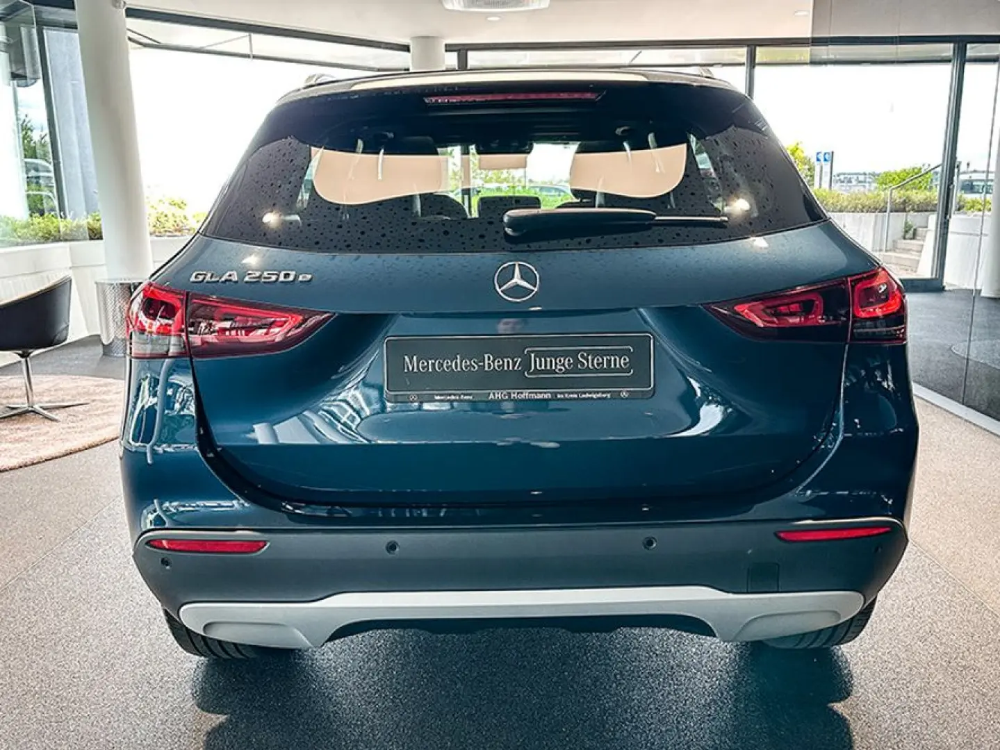 GLA 250 e STYLE MULTIB PANO AHK DISTRONIC KAMERA